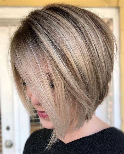 jaw length hair|jaw length layered bob hairstyles.